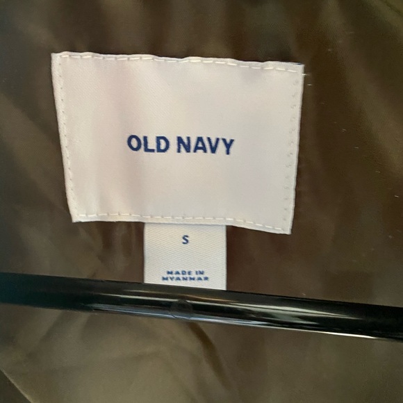 Old Navy vest - Picture 2 of 3